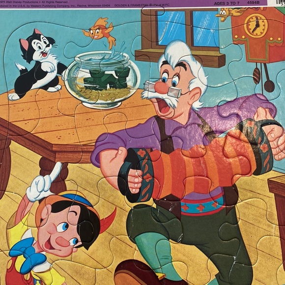 Vintage Disney Golden Frame Tray Puzzles Mickey Mouse & Pinocchio - Picture 9 of 15